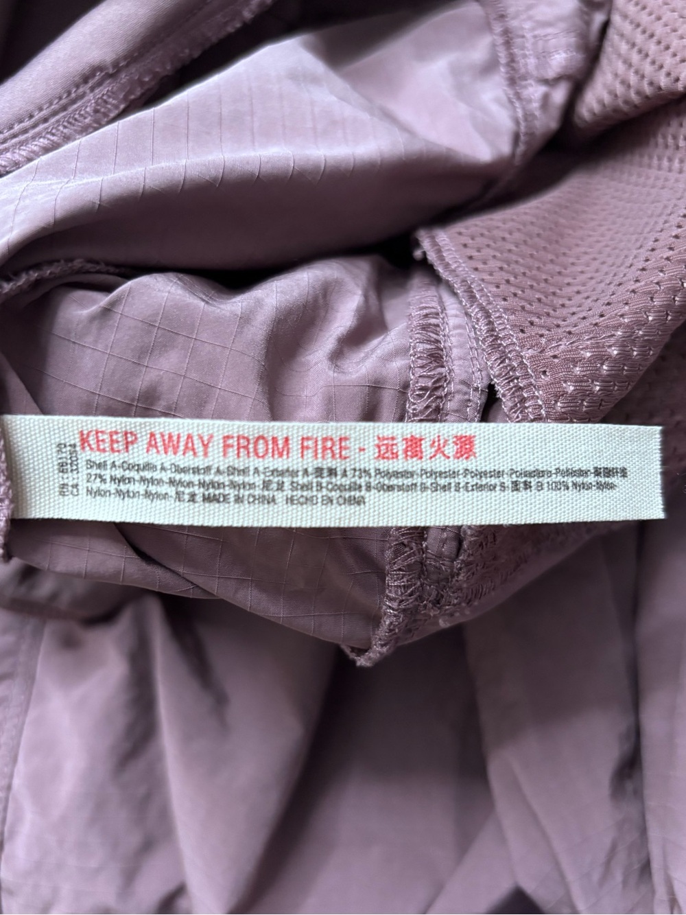 Free People Movement High-Waist Cargo Capri Pants - light plum - Picture 9 of 10